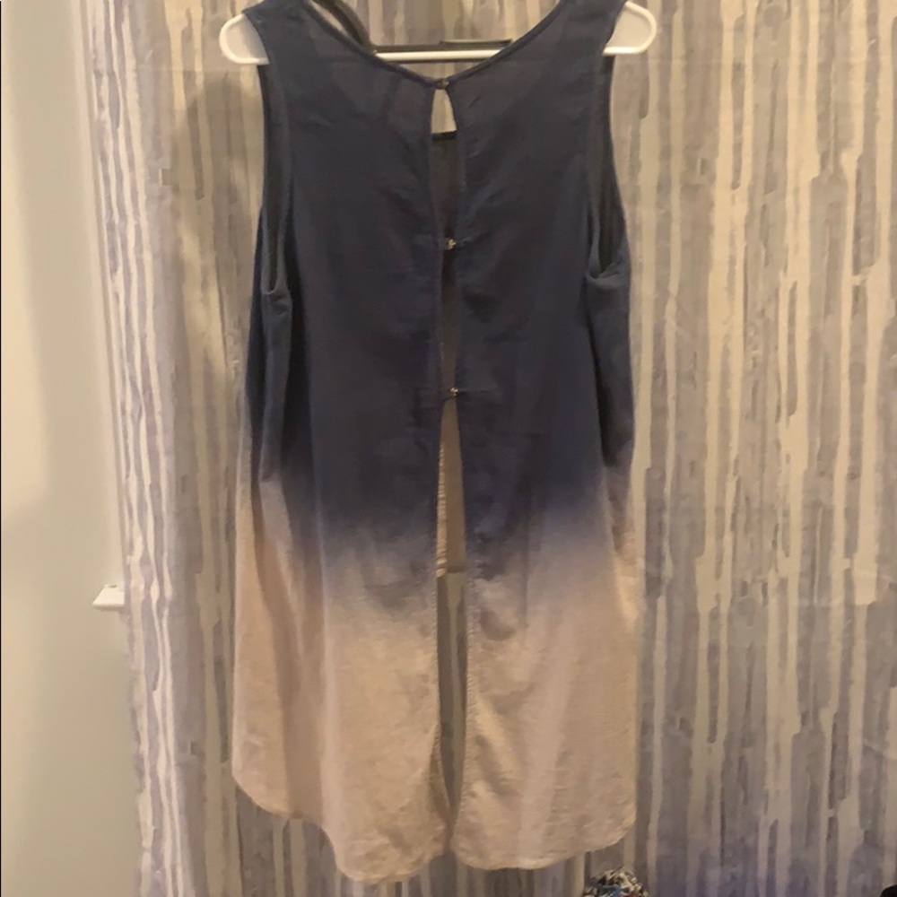 Tunic - Picture 2 of 5